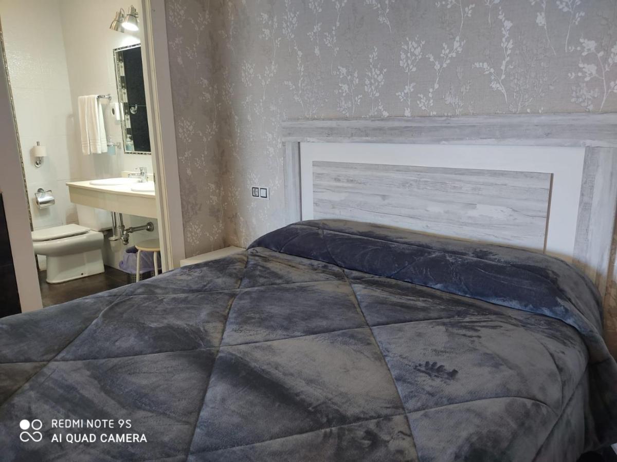 Apartamentos Astilleros Candás エクステリア 写真