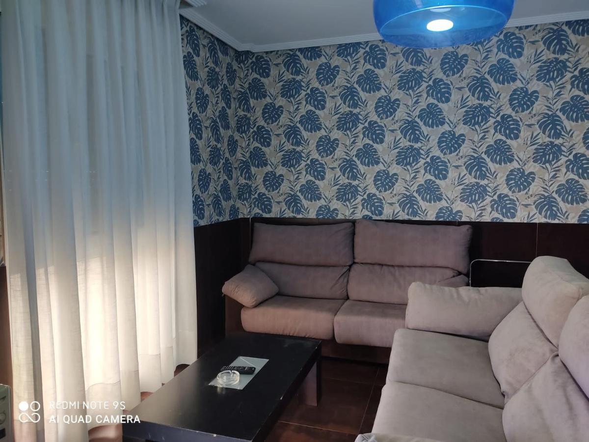 Apartamentos Astilleros Candás エクステリア 写真
